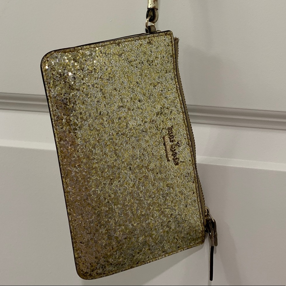 GUC Kate spade wristlet